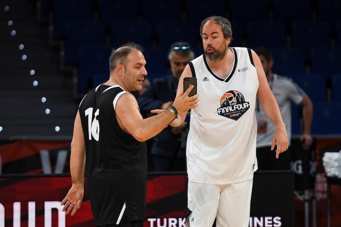 Final Fourda EuroLeague adidas Media Game oynandı