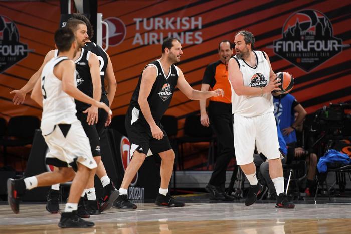 Final Fourda EuroLeague adidas Media Game oynandı
