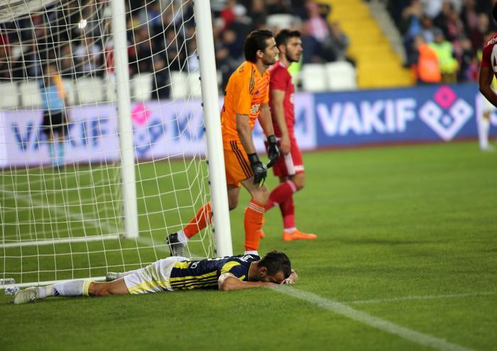 Fanatik yazarlarının Sivasspor - Fenerbahçe maçı yorumları