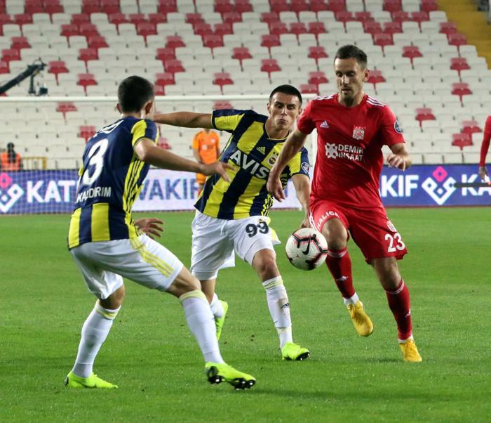 Fanatik yazarlarının Sivasspor - Fenerbahçe maçı yorumları