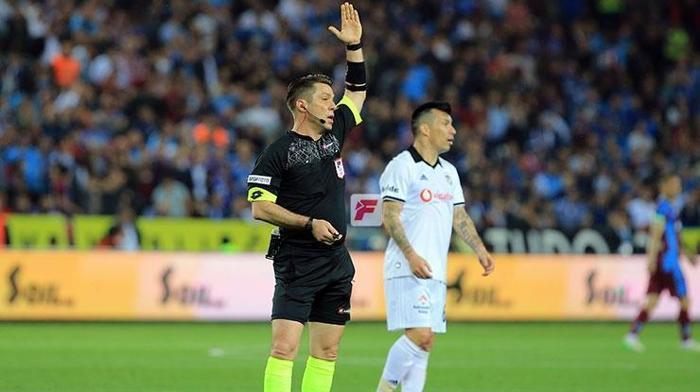 Trabzonspor - Beşiktaş maçında ilginç olay