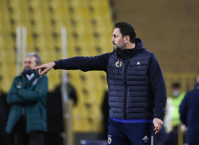 Fenerbahçe taraftarı Başakşehir maçı sonrası çıldırdı: Erol Bulut artık yeter