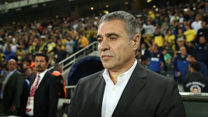 Ersun Yanal en son 2006-07 sezonunda Beşiktaşı yendi