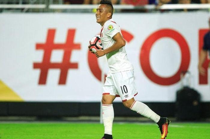 Fenerbahçenin yeni 10 numarası: Christian Cueva