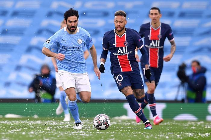 Manchester City-PSG maçı öncesi dolu sürprizi İşte o kareler...