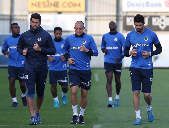 Fenerbahçenin Galatasaray maçı muhtemel 11i