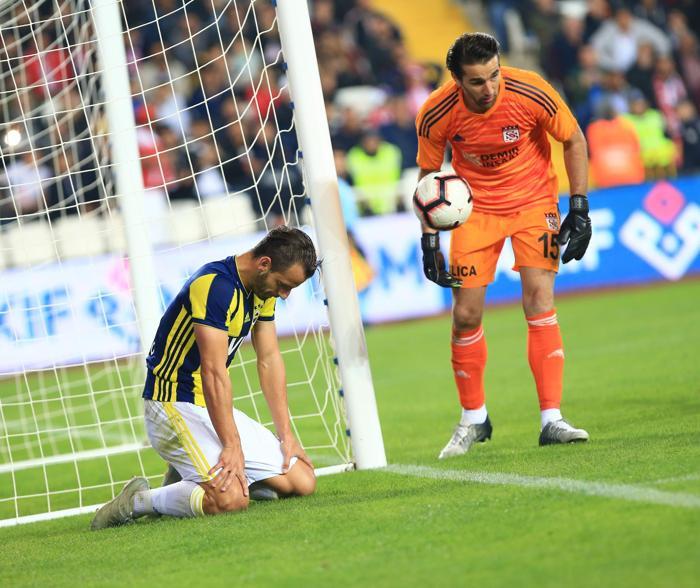 Kasımpaşa 22 dakikada 5 gol attı, Fenerbahçe 290 dakikada gol atamadı
