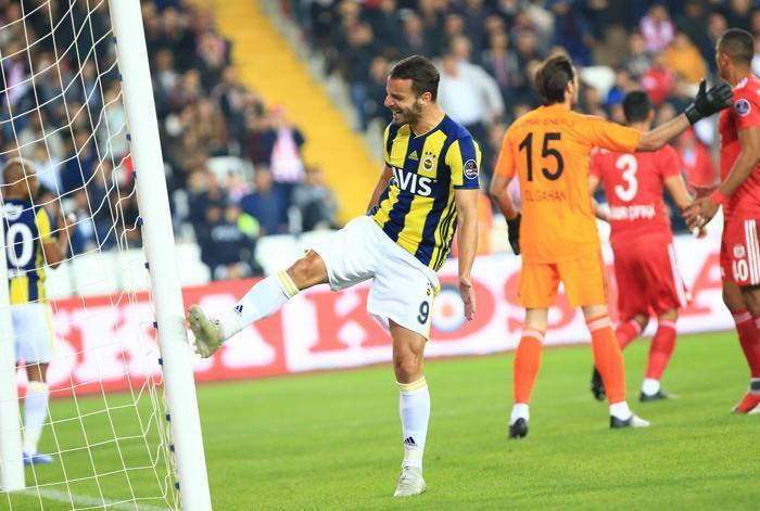Kasımpaşa 22 dakikada 5 gol attı, Fenerbahçe 290 dakikada gol atamadı