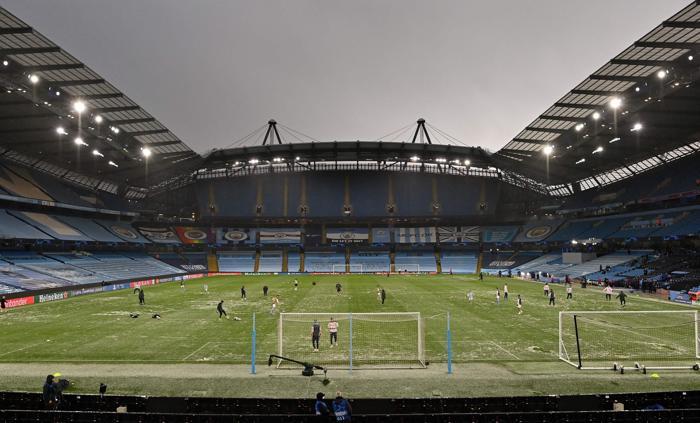 Manchester City-PSG maçı öncesi dolu sürprizi İşte o kareler...