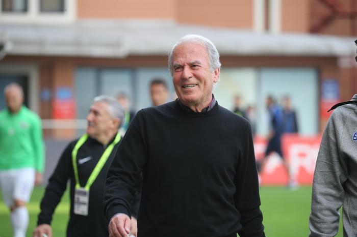 Kasımpaşa 22 dakikada 5 gol attı, Fenerbahçe 290 dakikada gol atamadı