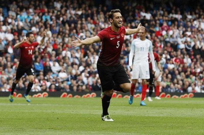 Fatih Terim Kosova maçı 11ini belirledi