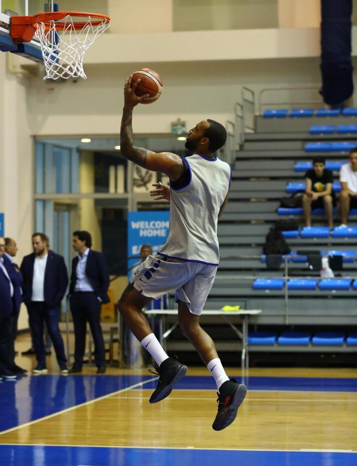 Fenerbahçe Beko, sezonu açtı