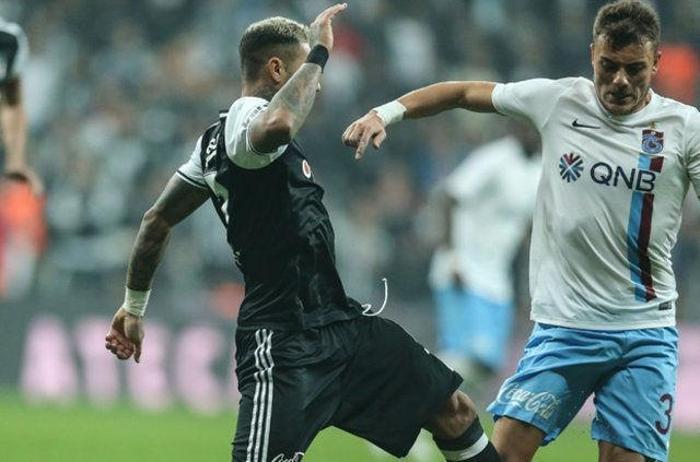 Abarttılar Van Persie bir daha göremeyecek