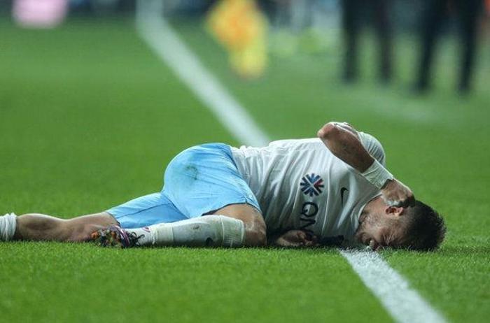 Abarttılar Van Persie bir daha göremeyecek