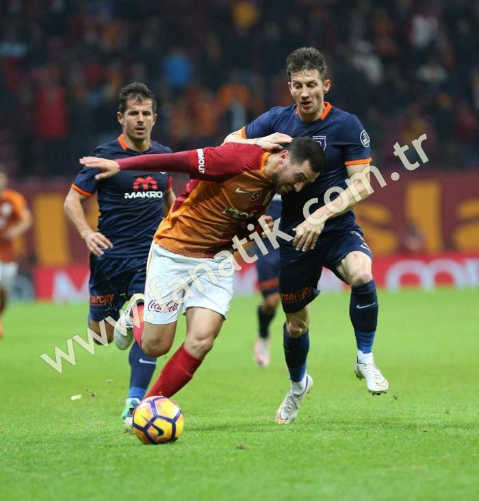 Galatasaray-Başakşehir maçından kareler