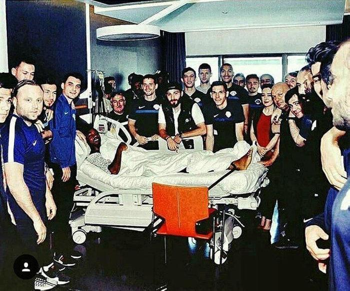 Kendisini Photoshopla futbolcunun yerine koydu, kadınları ağına düşürmeye çalıştı