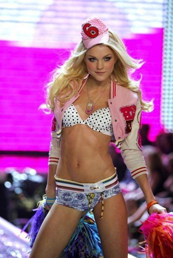 17. Jessica Stam