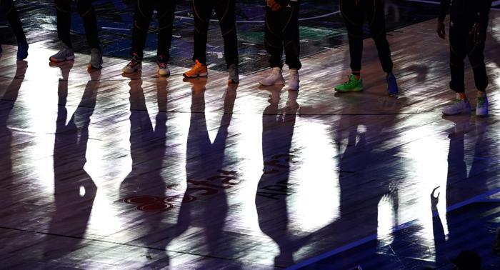 NBAde All Star heyecanı Kazanan LeBron Jamesin takımı