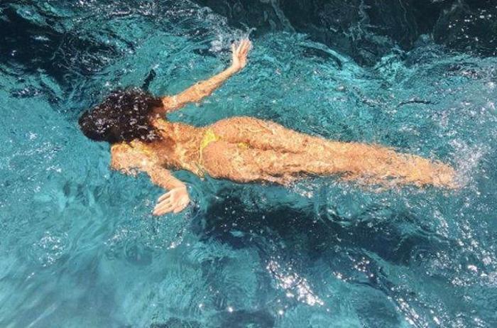 Irina Shayk Cannesa damga vurdu