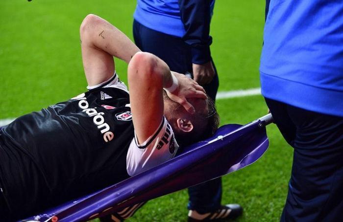 Beşiktaştan flaş Caner Erkin kararı