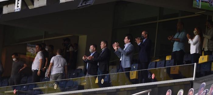 Fenerbahçede yeni teknik direktör için 2 isim ön planda: Erol Bulut ve Okan Buruk