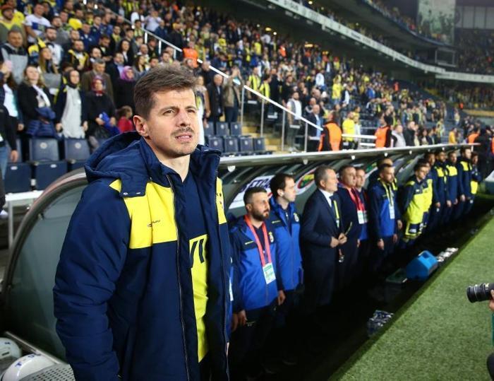 Fenerbahçede yeni teknik direktör için 2 isim ön planda: Erol Bulut ve Okan Buruk