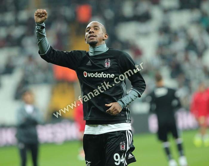 Beşiktaş taraftarı sıralamayı değiştirdi