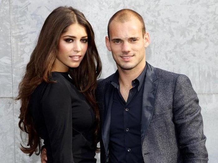 Wesley Sneijder ve Yolanthe Cabau yeni evine taşındı