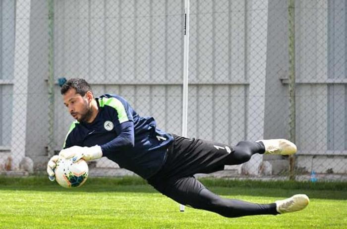Fenerbahçeden kaleye 10 yıllık yatırım Volkan Demirel farkı