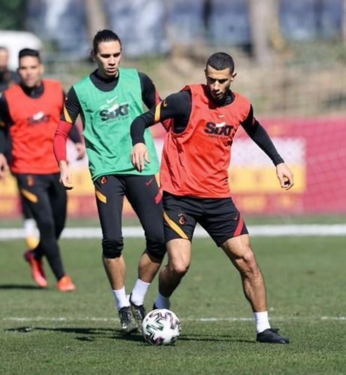 Galatasarayda son dakika | Marcelo Saracchi takımla birlikte çalıştı