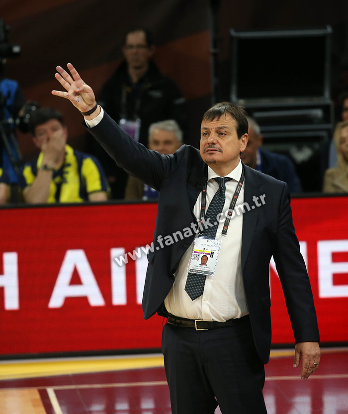 Final Fourda Fenerbahçe Beko - Anadolu Efes maçından ekrana yansımayanlar
