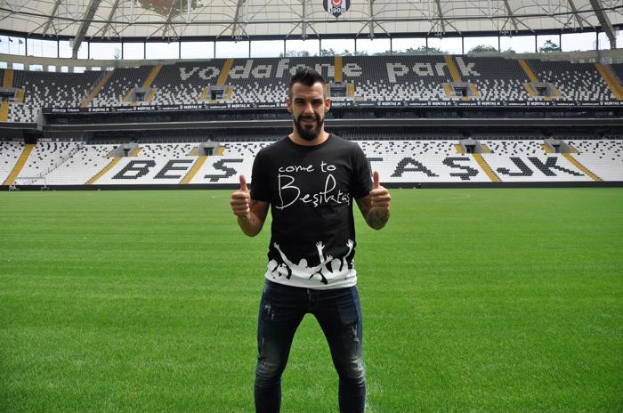 Beşiktaşın eski golcüsü Alvaro Negredodan olay transfer itirafı