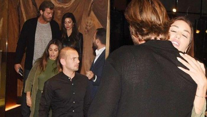 Kıvanç Tatlıtuğ ve eşi, Wesley Sneijder ve Yolanthe Cabau ile yemeğe çıktı