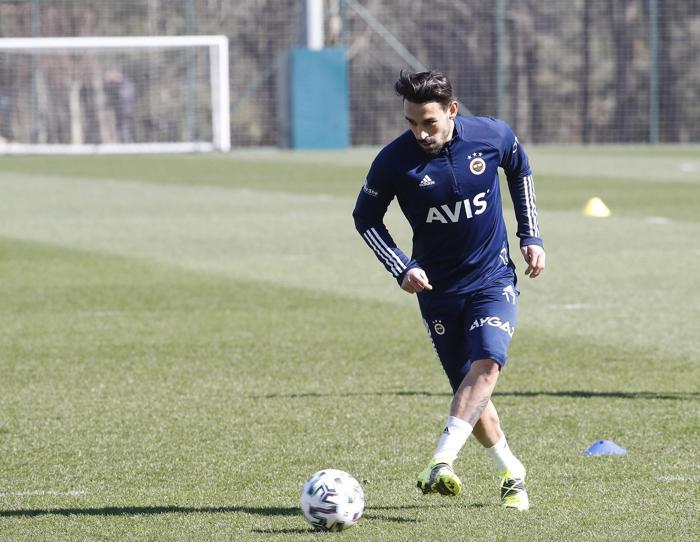 Fenerbahçede Luiz Gustavo sevinci