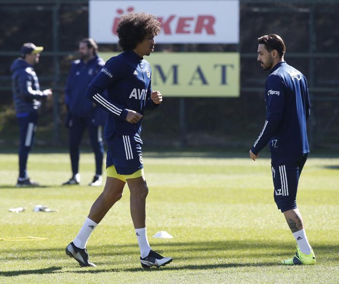 Fenerbahçede Luiz Gustavo sevinci