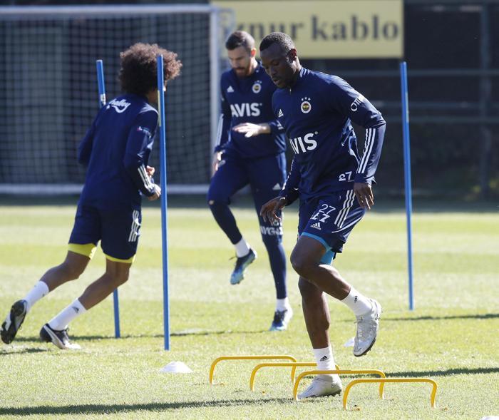 Fenerbahçede Luiz Gustavo sevinci
