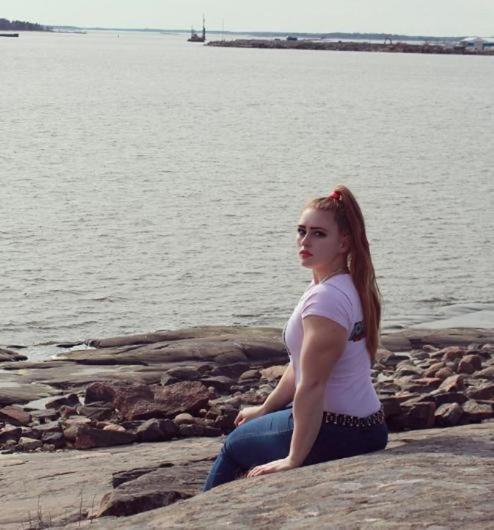 Instagramın kaslı Barbiesi: Julia Vins