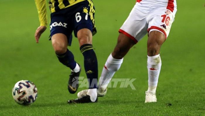 Son dakika Fenerbahçe haberi: Mesut Özilin bileğinin döndüğü o an