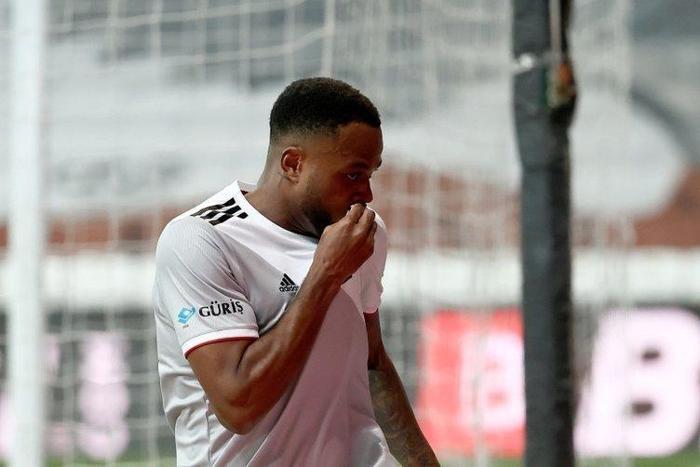 Beşiktaşta Dorukhan Toköze büyük şok Larine dev talip...