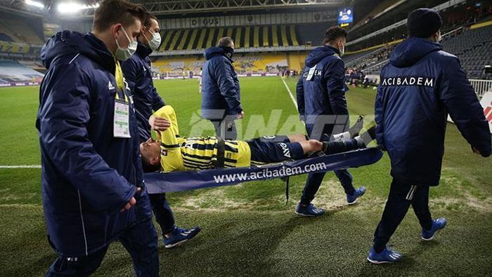 Son dakika Fenerbahçe haberi: Mesut Özilin bileğinin döndüğü o an