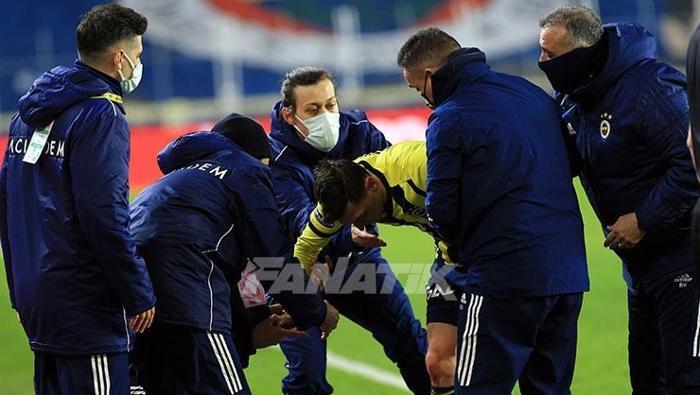 Son dakika Fenerbahçe haberi: Mesut Özilin bileğinin döndüğü o an