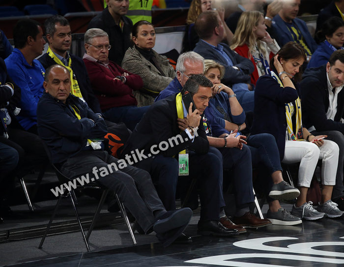 Final Fourda Fenerbahçe Beko - Anadolu Efes maçından ekrana yansımayanlar