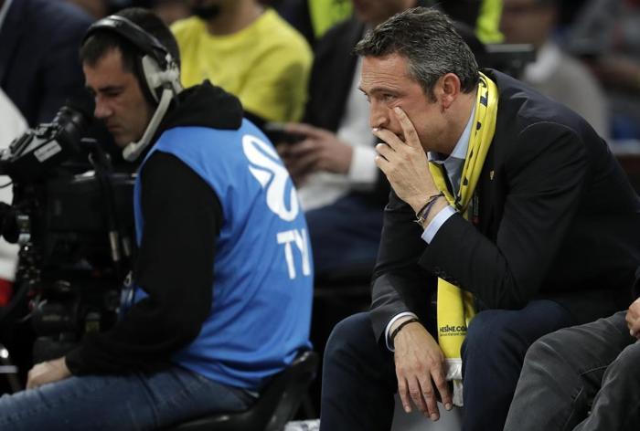 Final Fourda Fenerbahçe Beko - Anadolu Efes maçından ekrana yansımayanlar