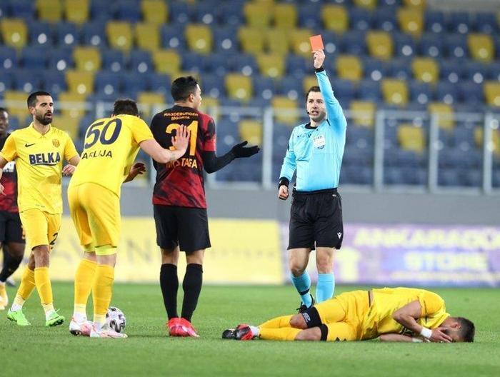 Son dakika: Rivada Galatasaray-TFF zirvesi Mustafa Cengiz istifasını istedi