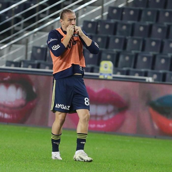 Son dakika - Fenerbahçede Caner Erkinin bardağı taşıran sözleri Krizin perde arkası...