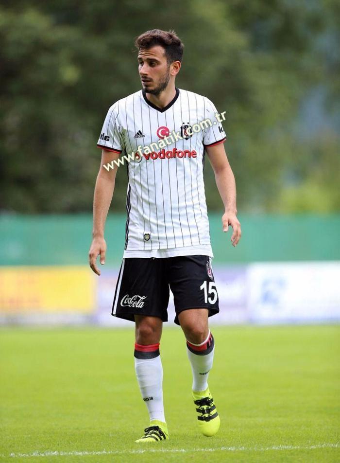 Beşiktaş Oğuzhan Özyakup için şikayette bulunacak