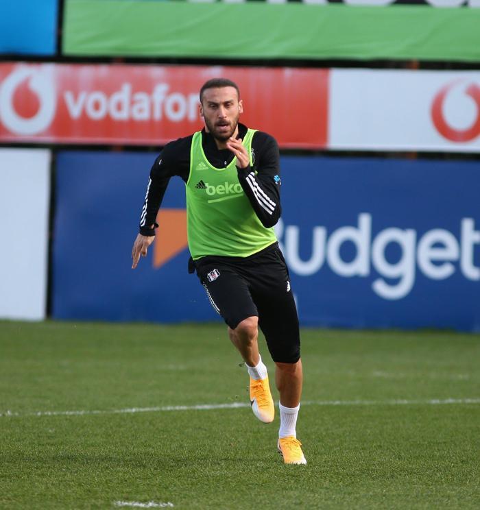 Son dakika | Beşiktaşta yeni transfer Cenk Tosun ilk idmanına çıktı