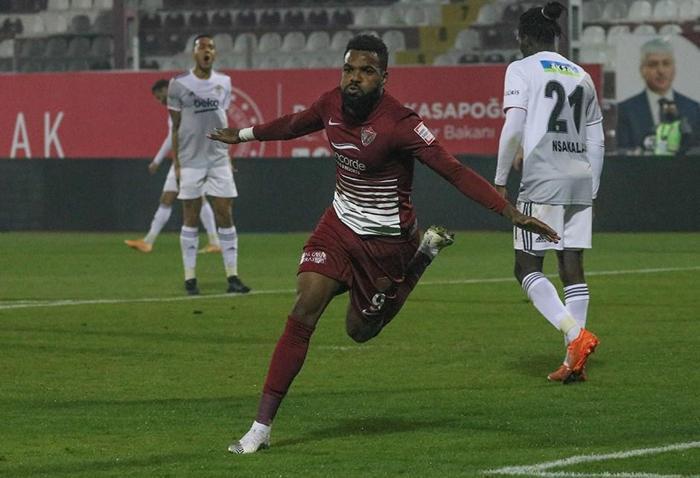 Transfer iddiası: Boupendza Fenerbahçede Ali Koç detayı...