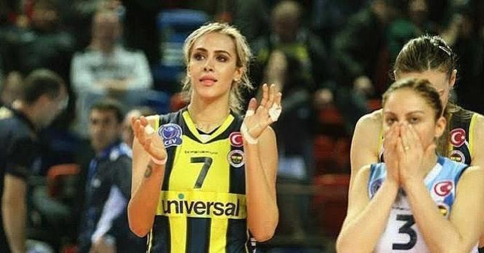 Voleybolcu Duygu Bal, Dubaide tatilde