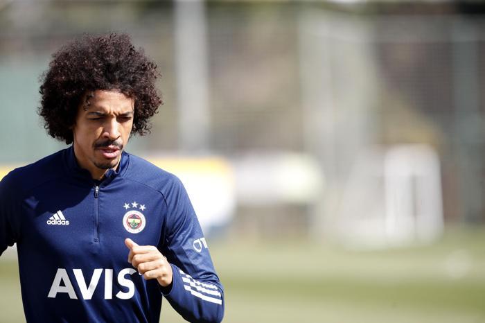 Fenerbahçe açıkladı İşte Luiz Gustavonun son durumu